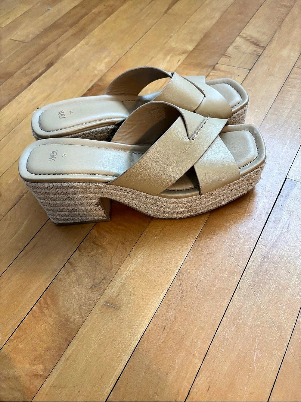 Zara Tan Espadrille Platform Wedge Sandals. Size 39
